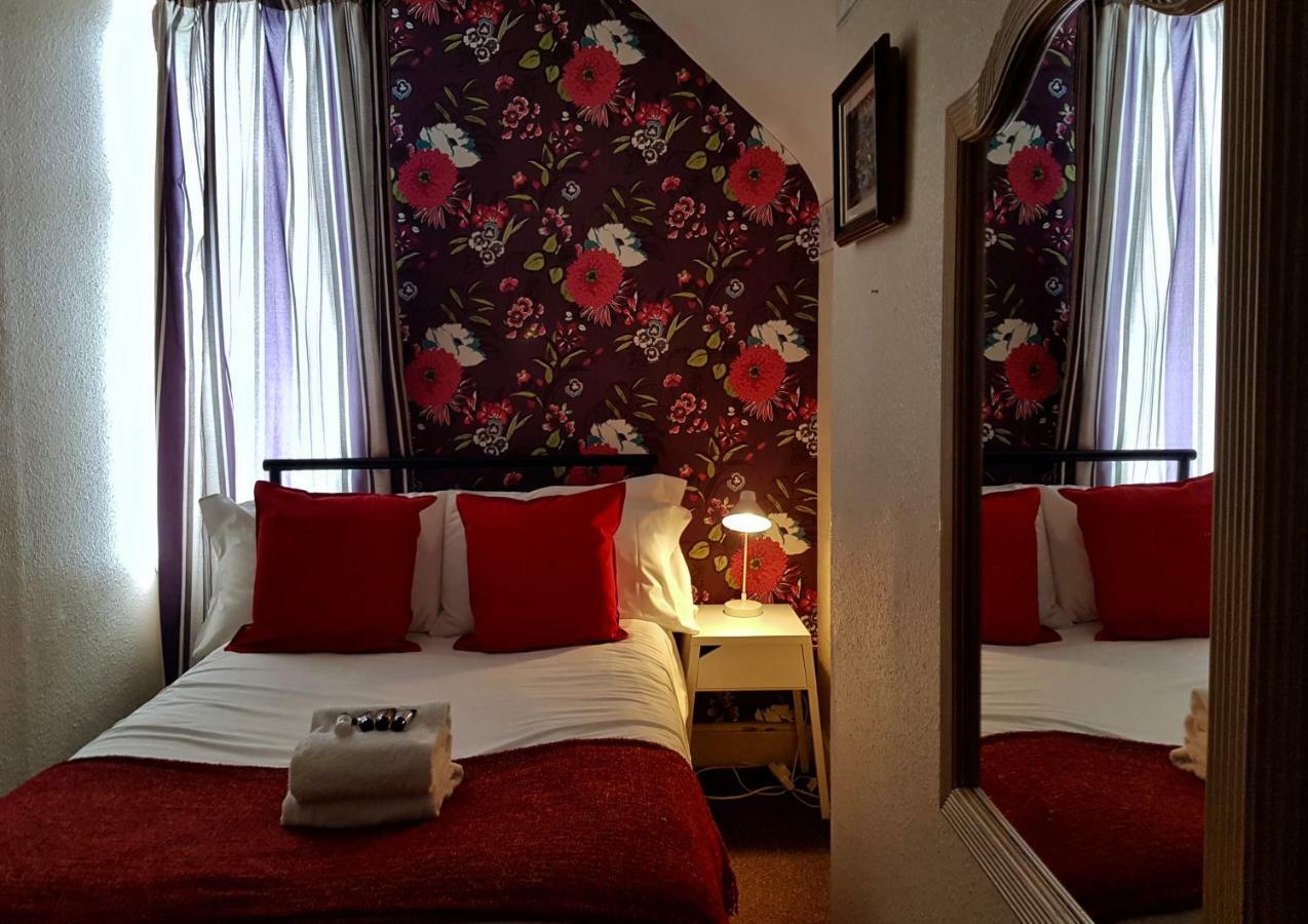 Hotel Newbury à Bornemouth Extérieur photo